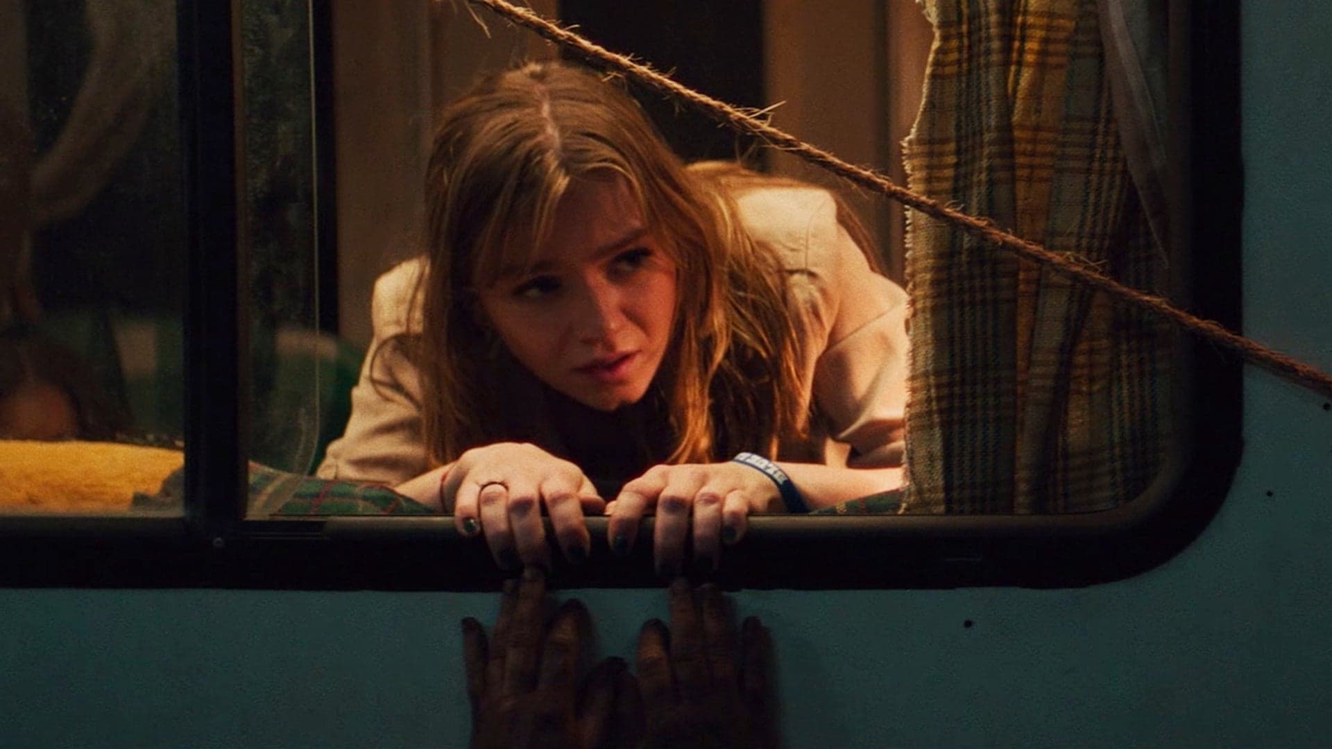 Don't Turn Out the Lights (2024)