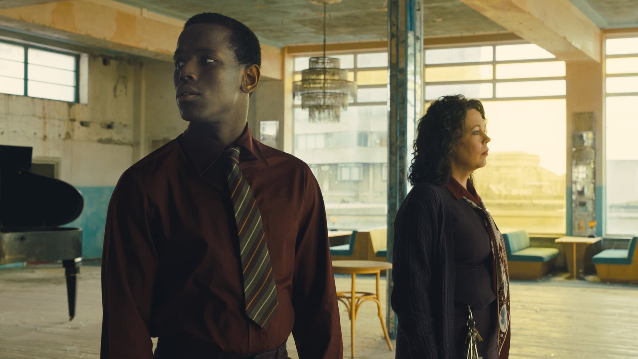 ดูหนังออนไลน์.Empire Of Light (2022)